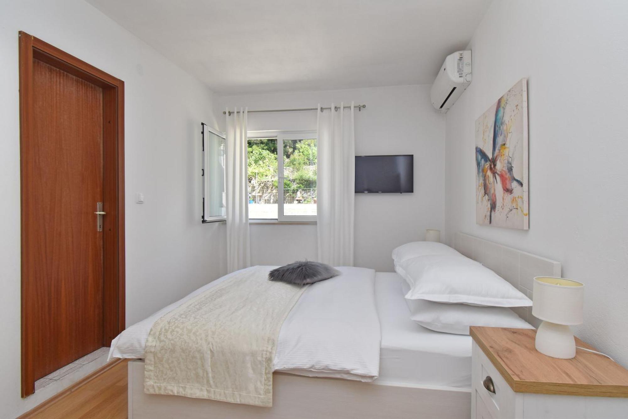 Apartment & Rooms Meri 투체피 외부 사진
