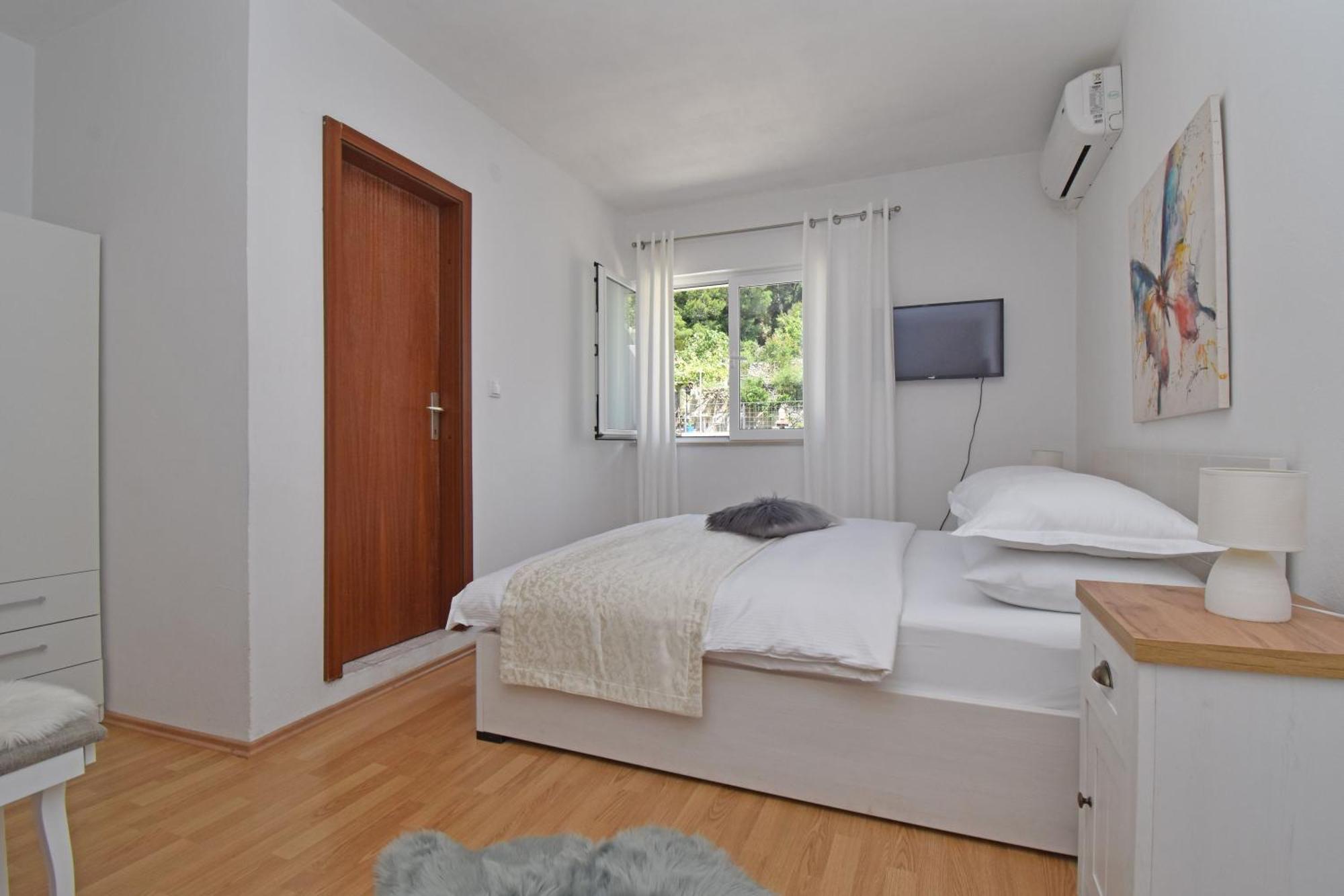 Apartment & Rooms Meri 투체피 외부 사진