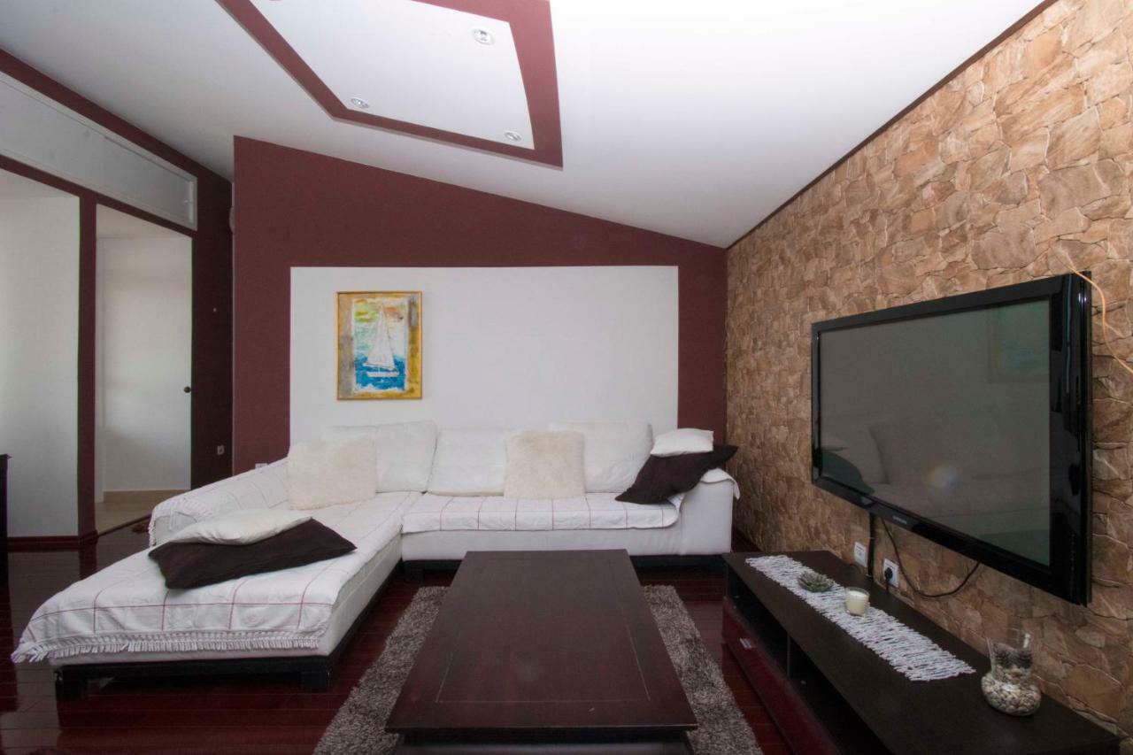 Apartment & Rooms Meri 투체피 외부 사진