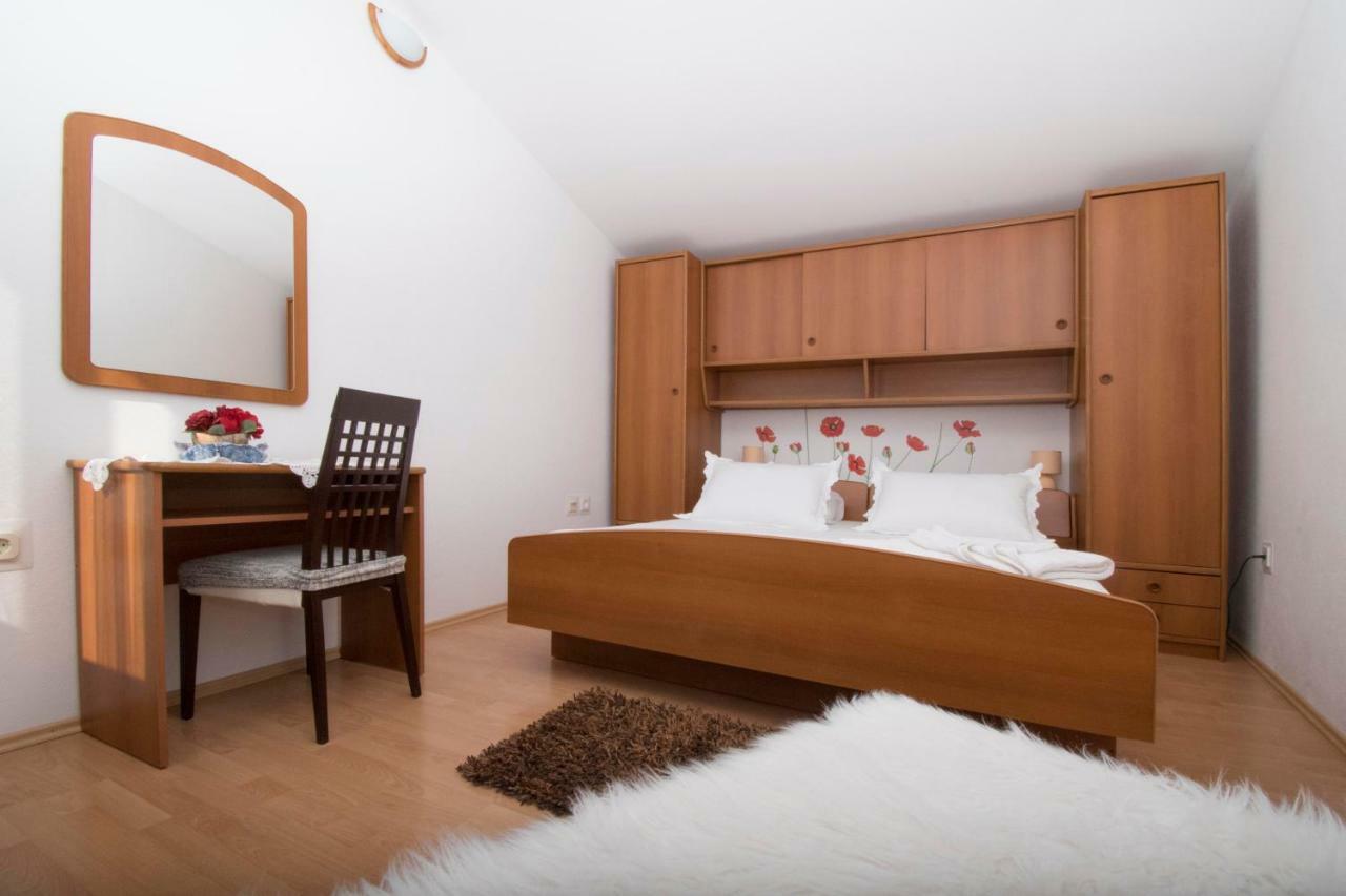 Apartment & Rooms Meri 투체피 외부 사진