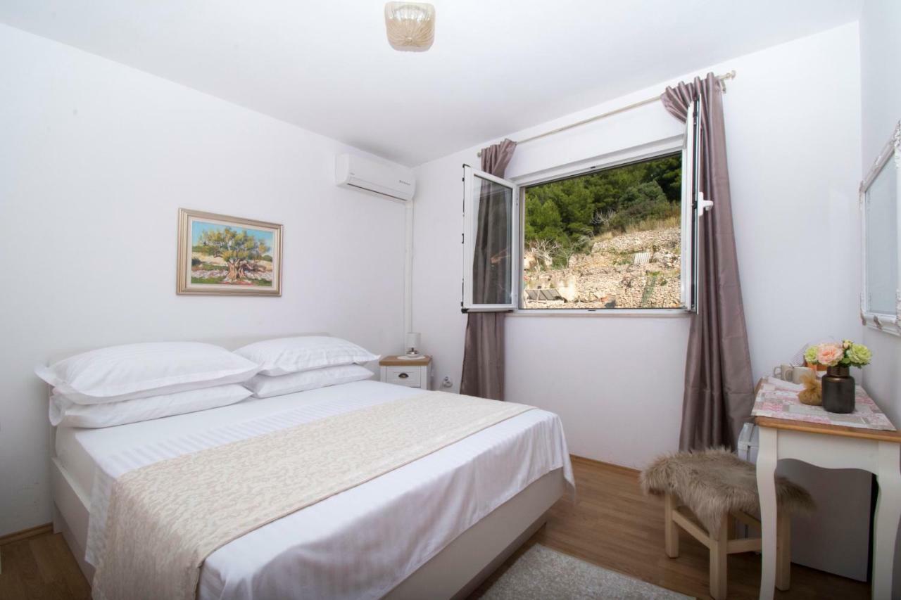 Apartment & Rooms Meri 투체피 외부 사진