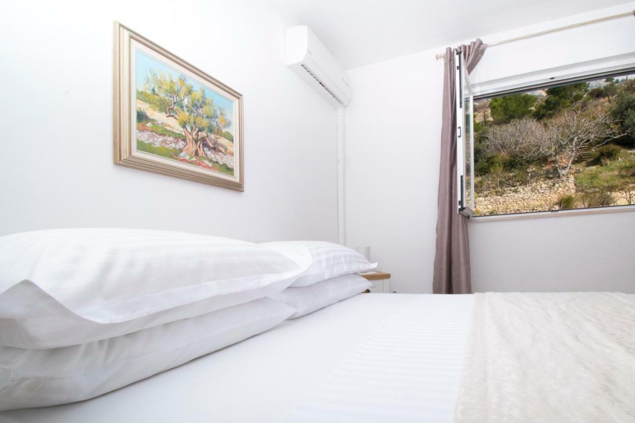 Apartment & Rooms Meri 투체피 외부 사진