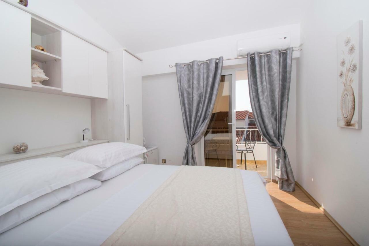 Apartment & Rooms Meri 투체피 외부 사진