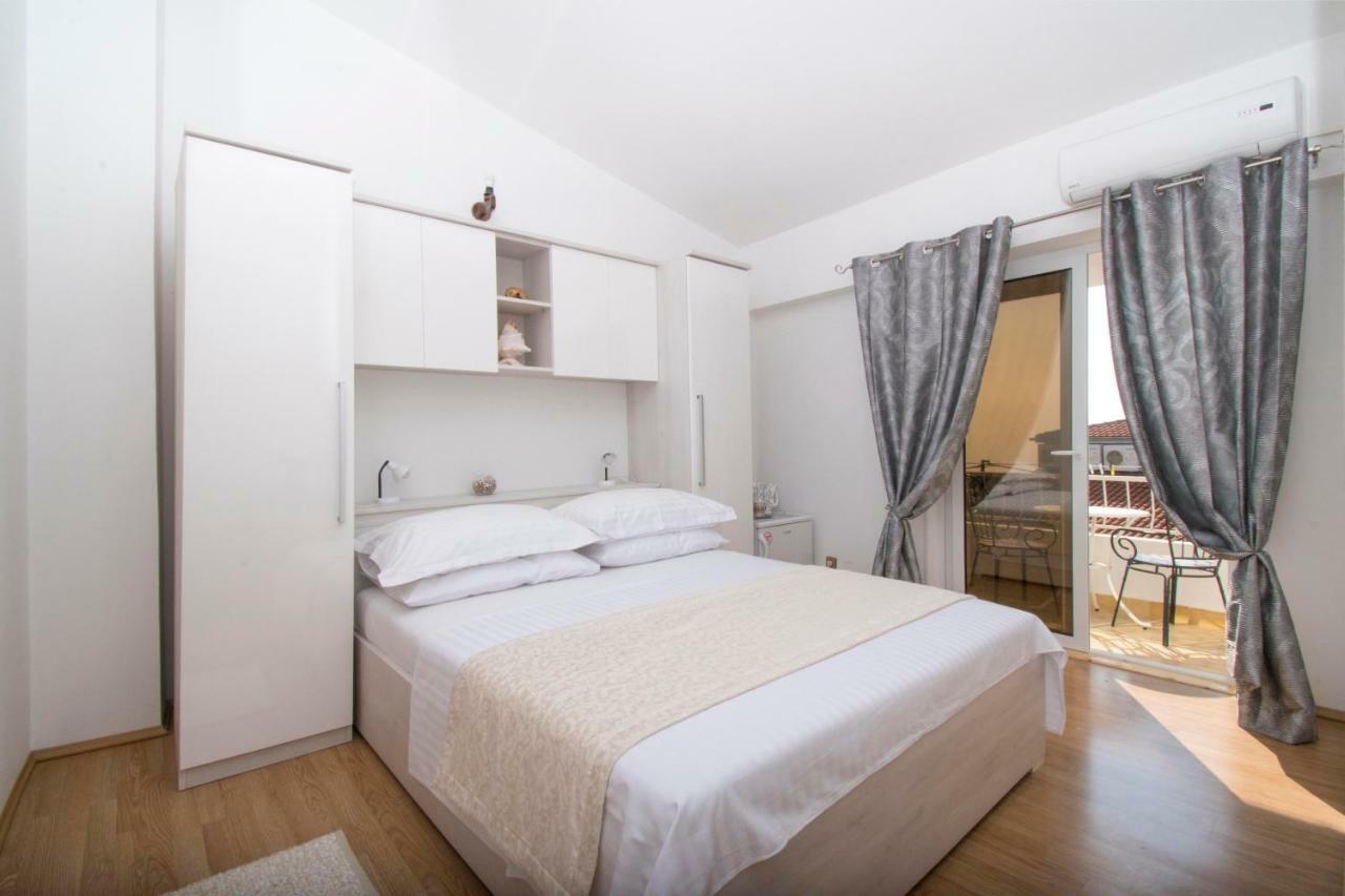 Apartment & Rooms Meri 투체피 외부 사진