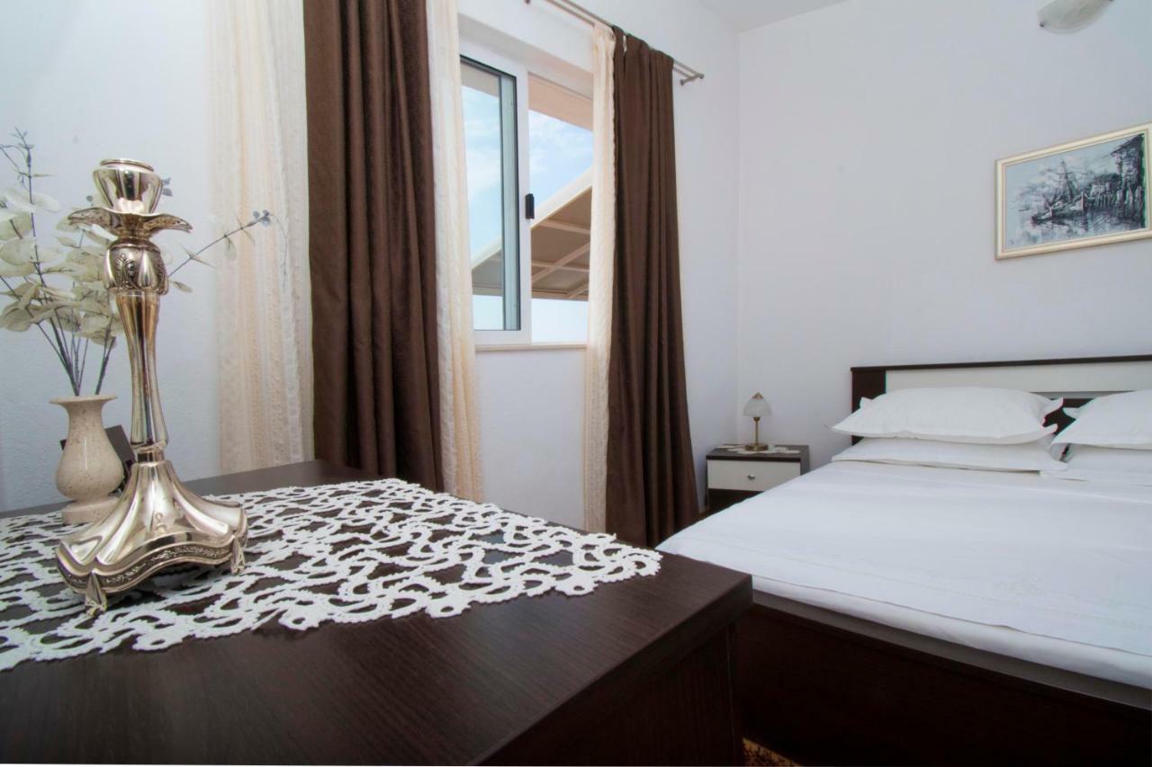 Apartment & Rooms Meri 투체피 외부 사진
